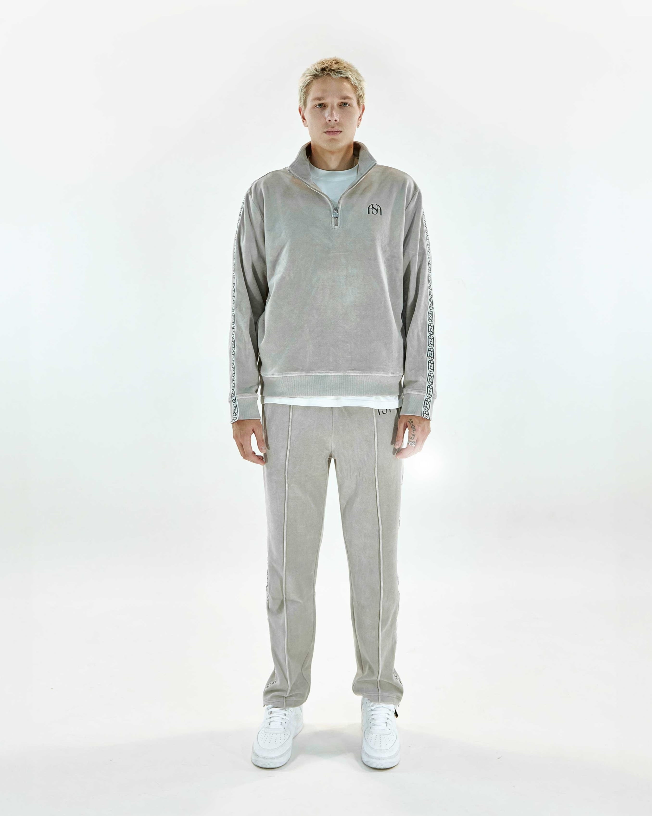 Track Pant - Champagne